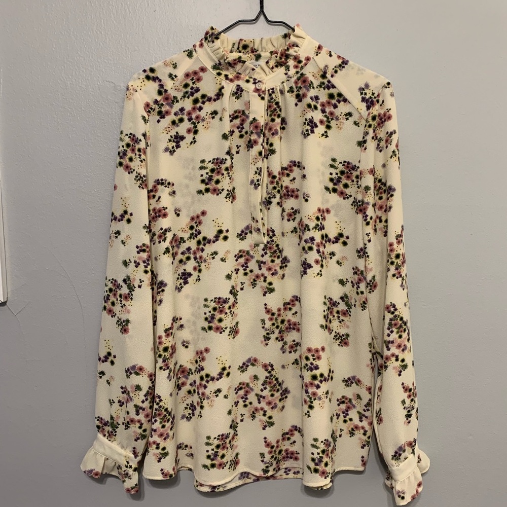 3 for $20 Carolina Belle Floral blouse